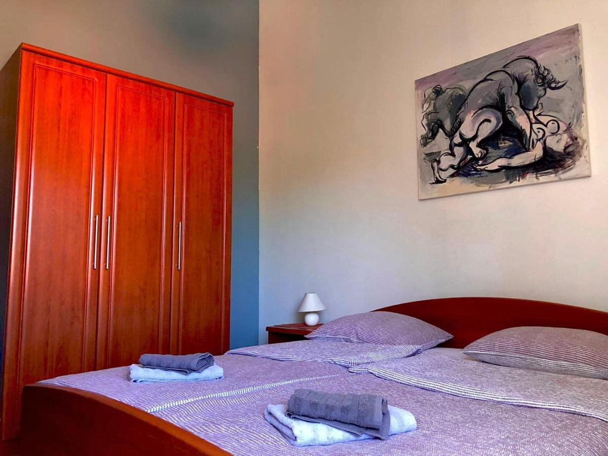 Apartman Maja Pjescana Pjescana Uvala Exteriör bild